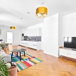 Apartmanhotel Pytloun Bristol