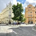 Pytloun Bristol Aparthotel Prague