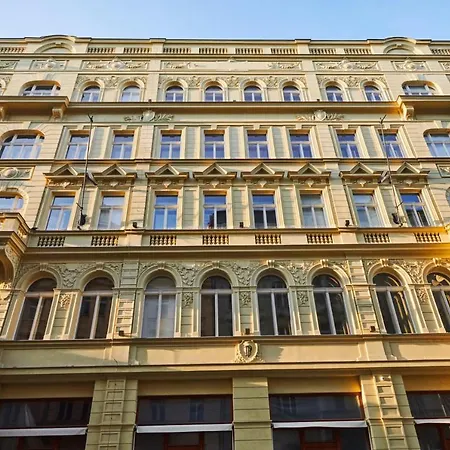 Dlouha - Old Town Appart hôtel 4*
