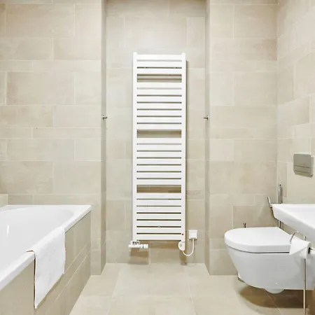 Lejlighedshotel Pytloun Bristol 4*