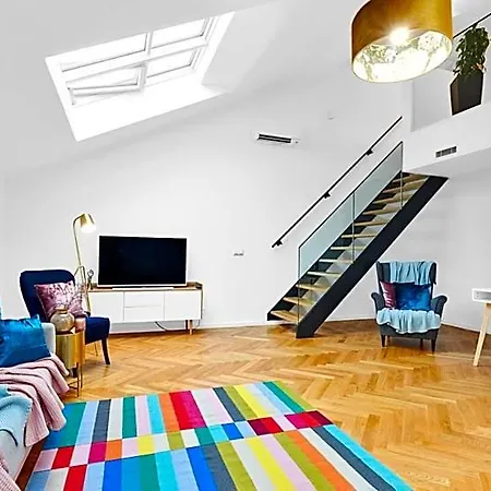 Pytloun Bristol Lejlighedshotel