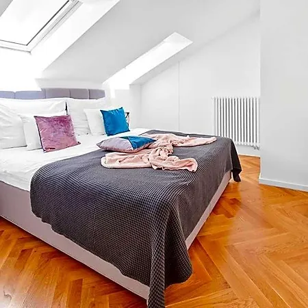 Pytloun Bristol Aparthotel Praha