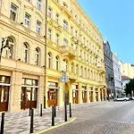 Pytloun Bristol Apartmanhotel Prága