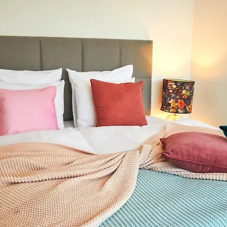 Pytloun Bristol Apart Otel