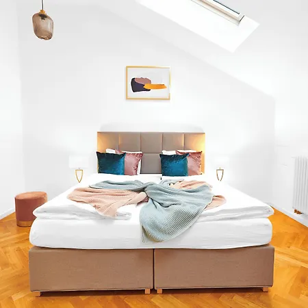 Ξενοδοχείο με διαμερίσματα Pytloun Bristol 4*